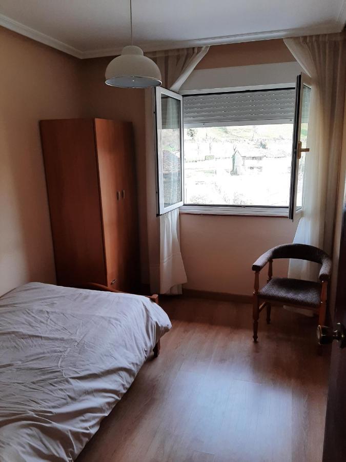 Barrio De Abajo 50 2º Apartment Felechosa Ngoại thất bức ảnh
